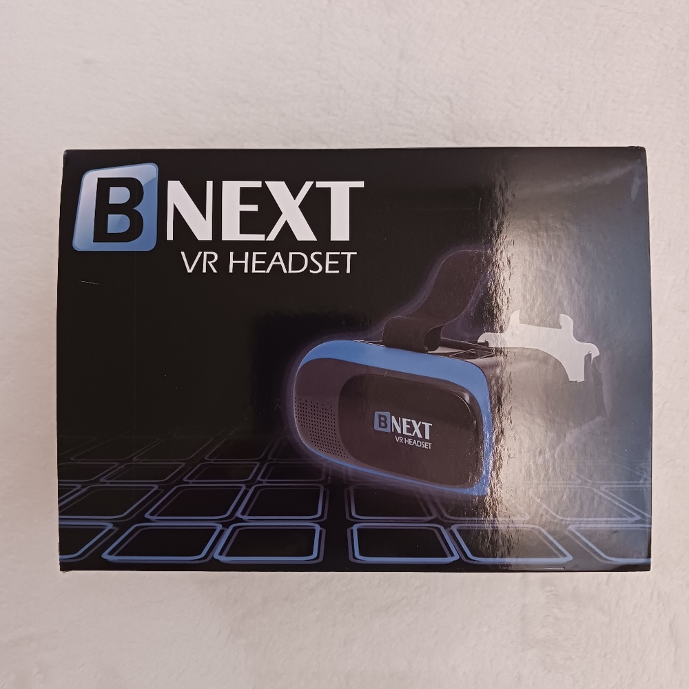 BNEXT VR Headset in Black and Blue